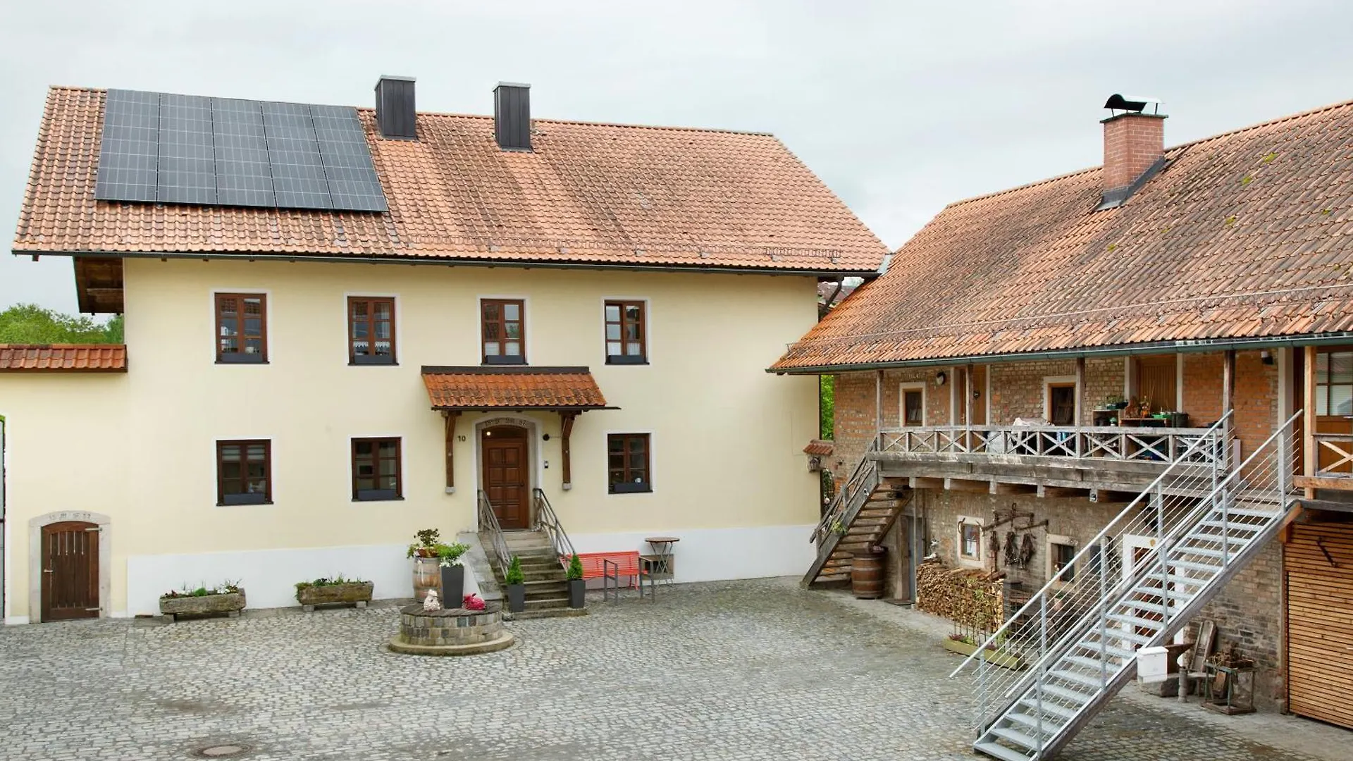 Schoenauer Hof - Wohnung Rosalie Pasawa 0*,  Niemcy